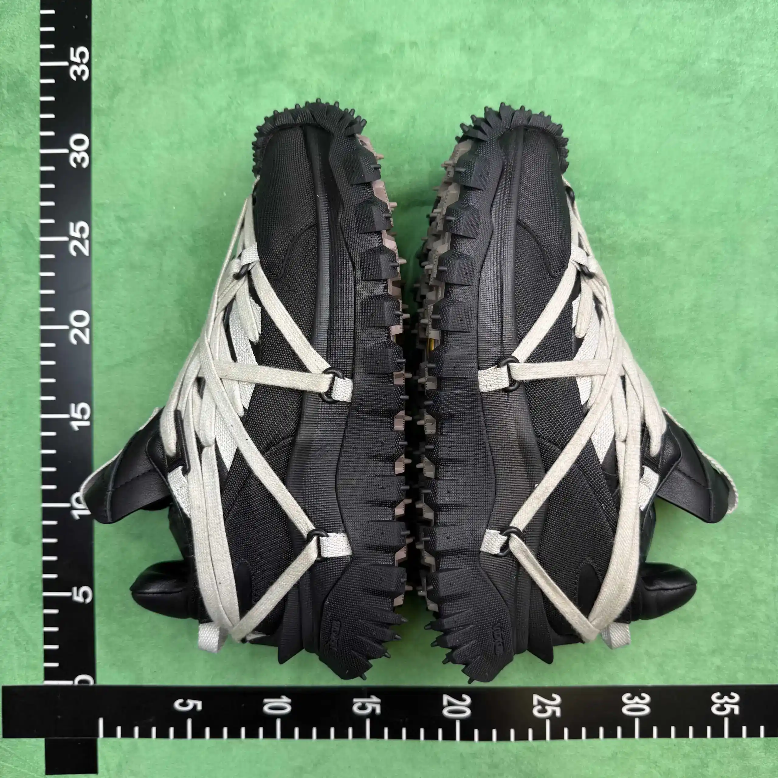 Design Chunky Sneakers 2