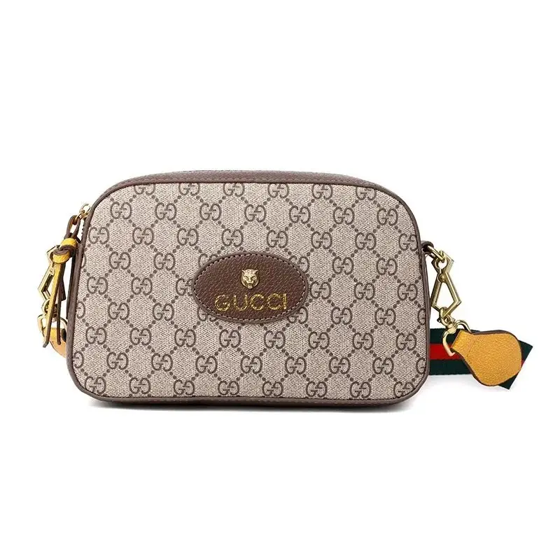 Gucci GG Supreme Camera Bag 1