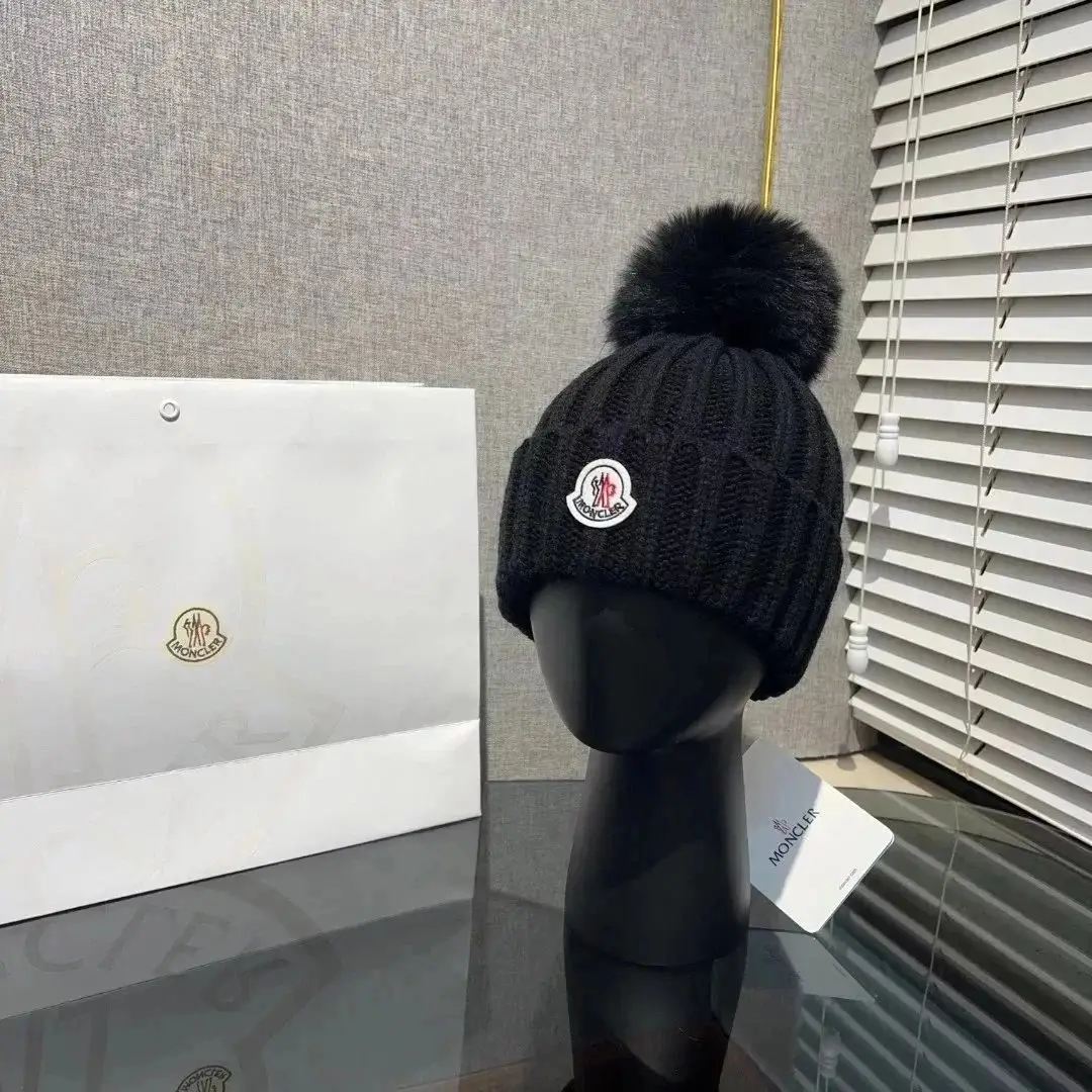 Moncler Beanie 1